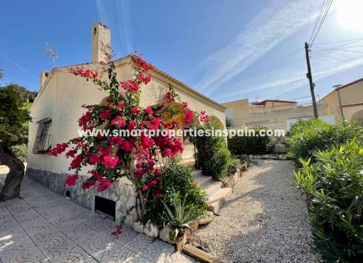 Wederverkoop - Detached Villa - La Marina - Urbanización La Marina
