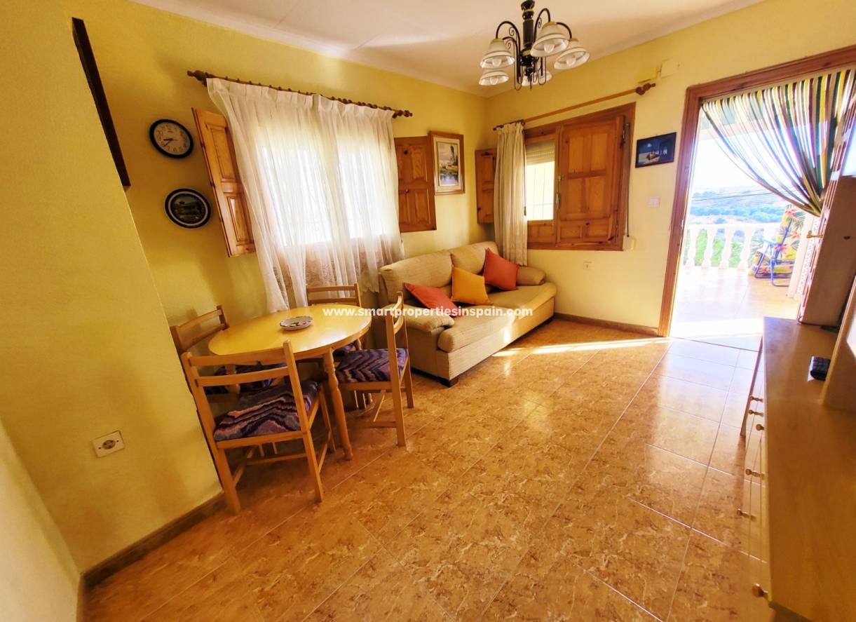 Wederverkoop - Detached Villa - La Marina - Urbanización La Marina