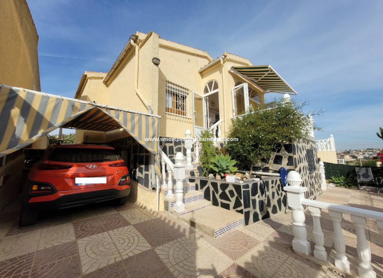 Wederverkoop - Detached Villa - La Marina - Urbanización La Marina