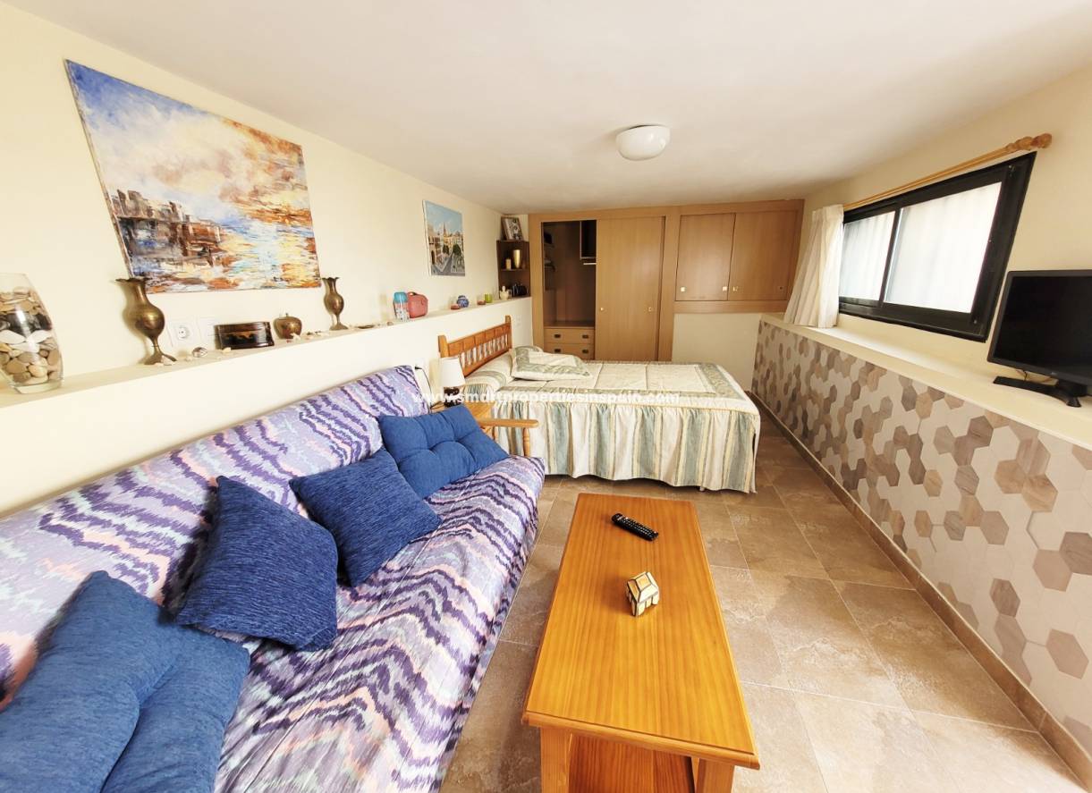 Wederverkoop - Detached Villa - La Marina - Urbanización La Marina