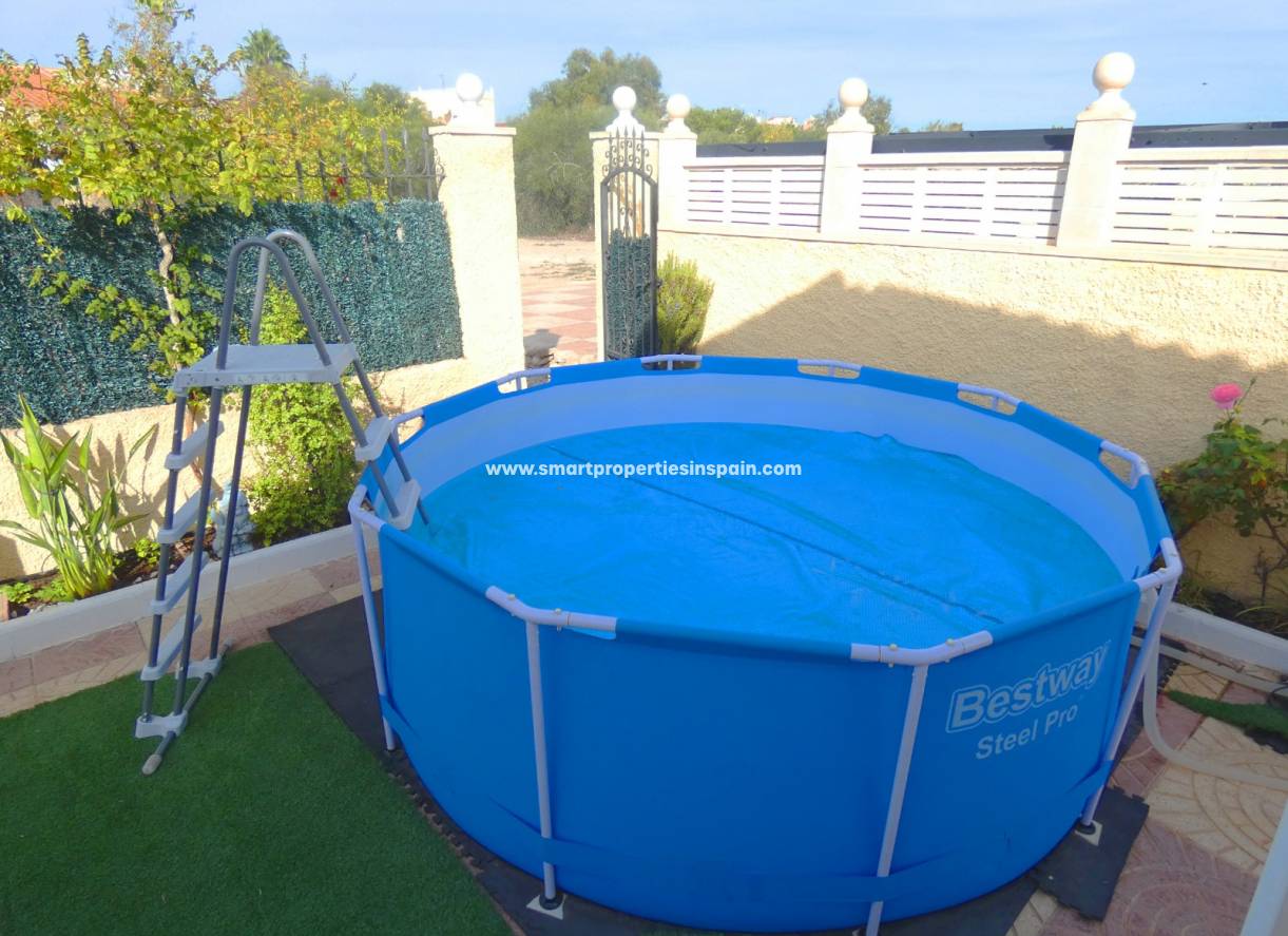 Wederverkoop - Detached Villa - La Marina - Urbanización La Marina