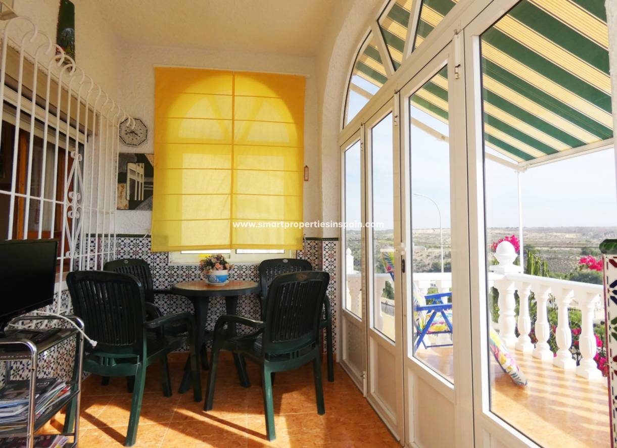 Wederverkoop - Detached Villa - La Marina - Urbanización La Marina