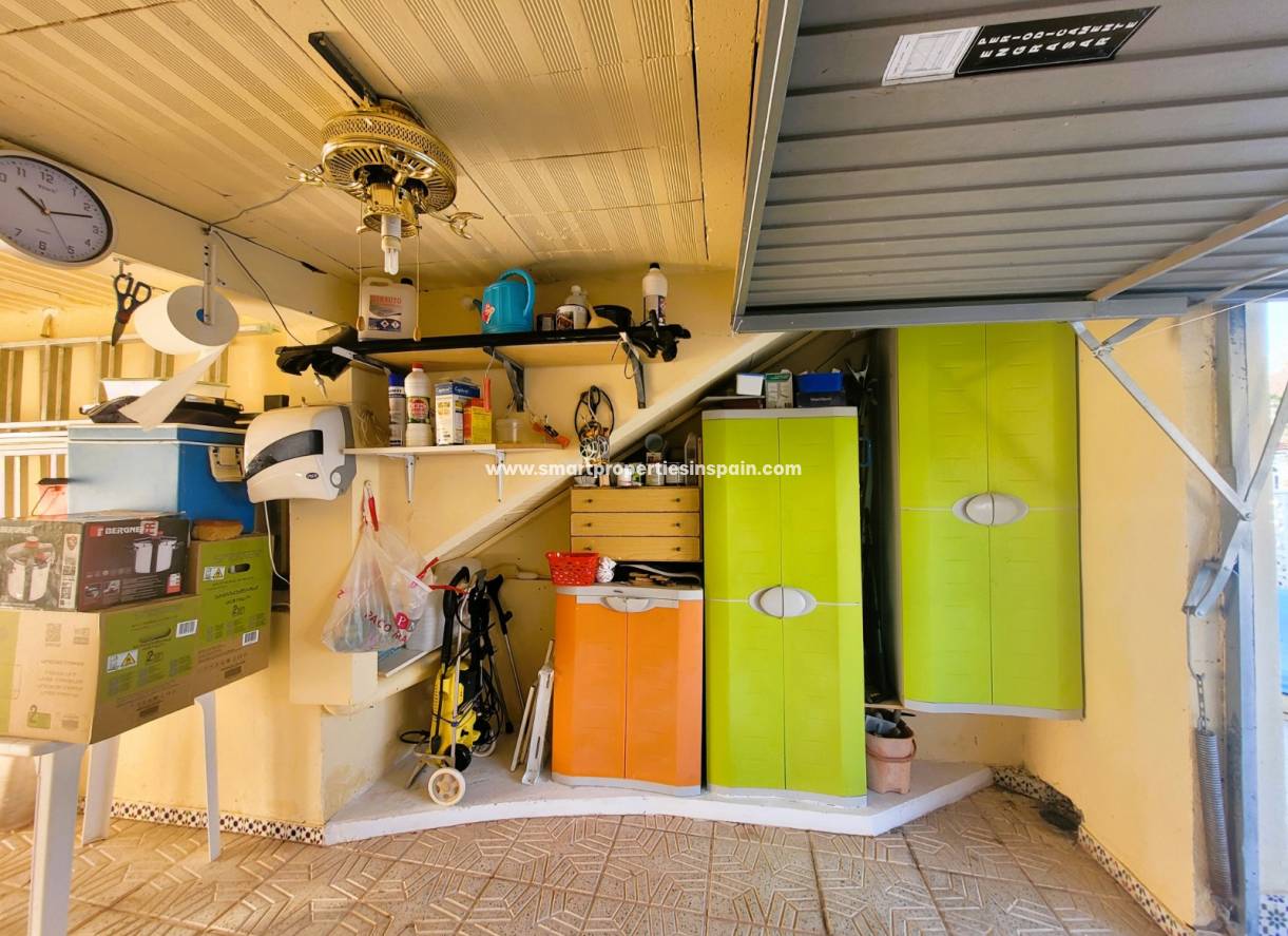Wederverkoop - Detached Villa - La Marina - Urbanización La Marina