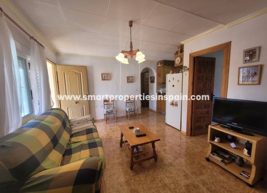 Wederverkoop - Detached Villa - La Marina - Urbanización La Marina