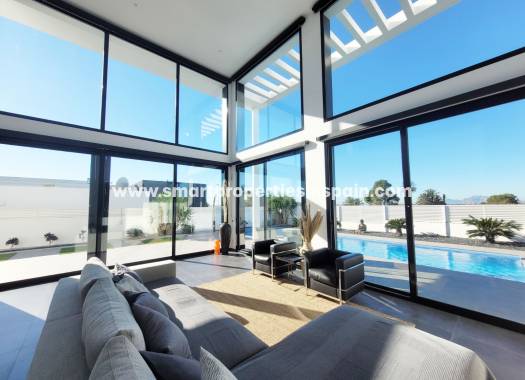 Wederverkoop - Detached Villa - La Marina - Urbanización La Marina