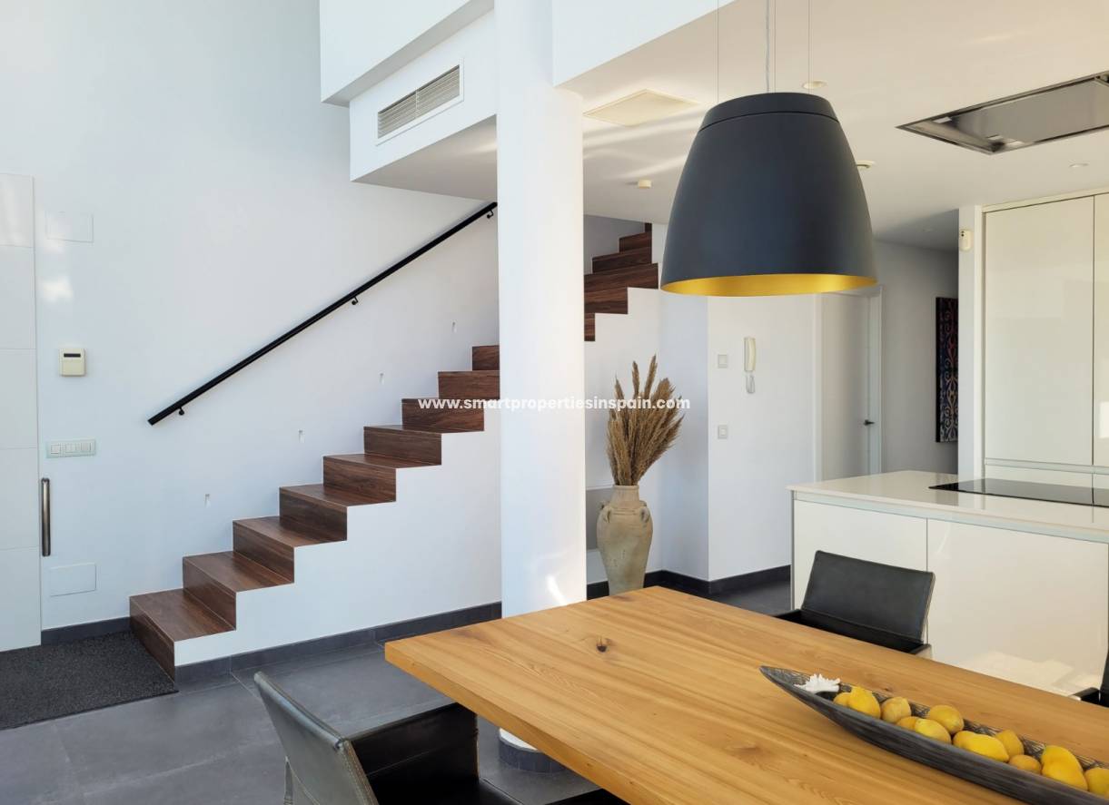Wederverkoop - Detached Villa - La Marina - Urbanización La Marina