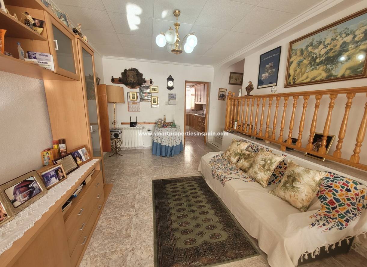 Wederverkoop - Detached Villa - La Marina - Urbanización La Marina