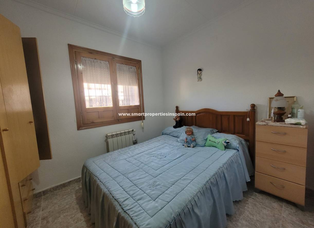 Wederverkoop - Detached Villa - La Marina - Urbanización La Marina