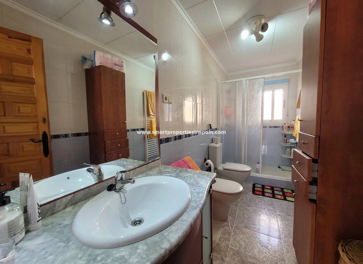 Wederverkoop - Detached Villa - La Marina - Urbanización La Marina