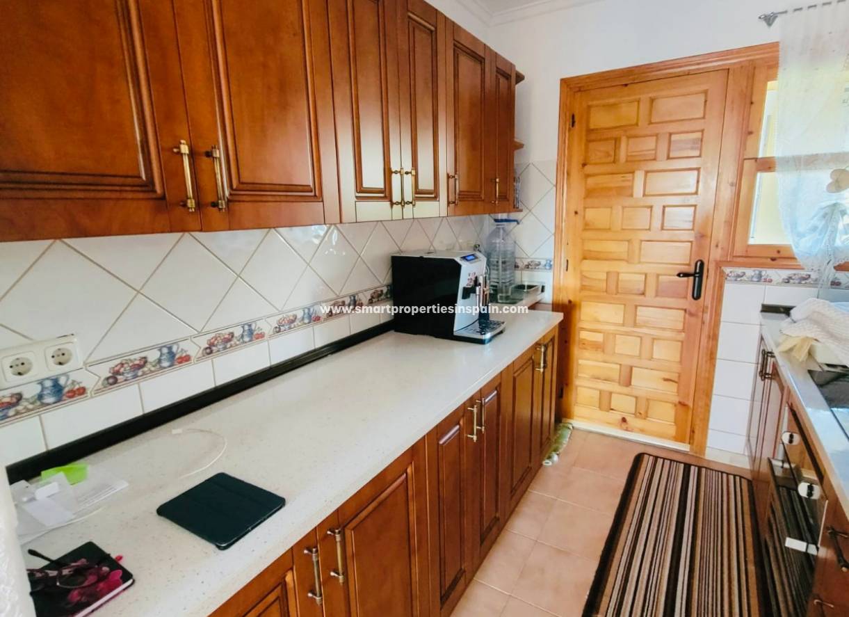 Wederverkoop - Detached Villa - La Marina - Urbanización La Marina
