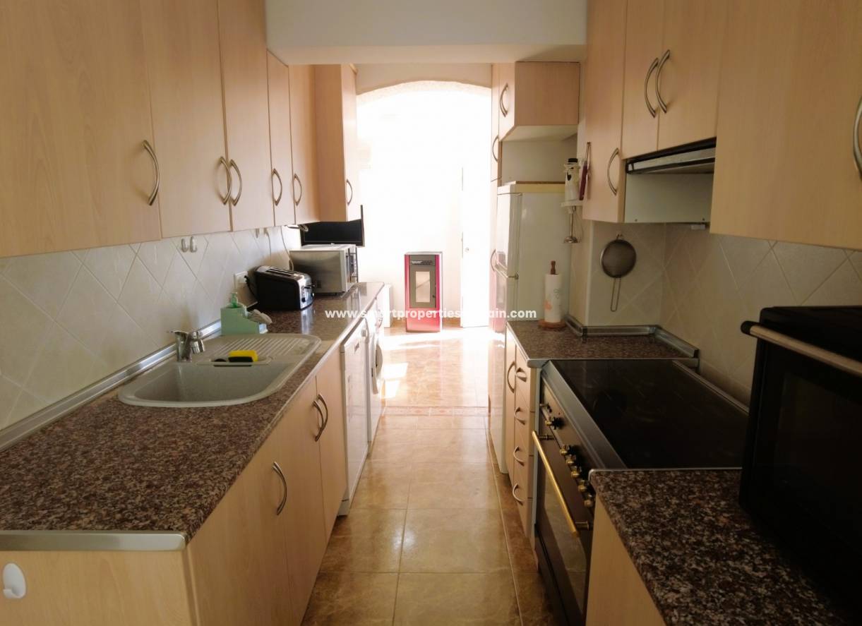 Wederverkoop - Detached Villa - La Marina - Urbanización La Marina