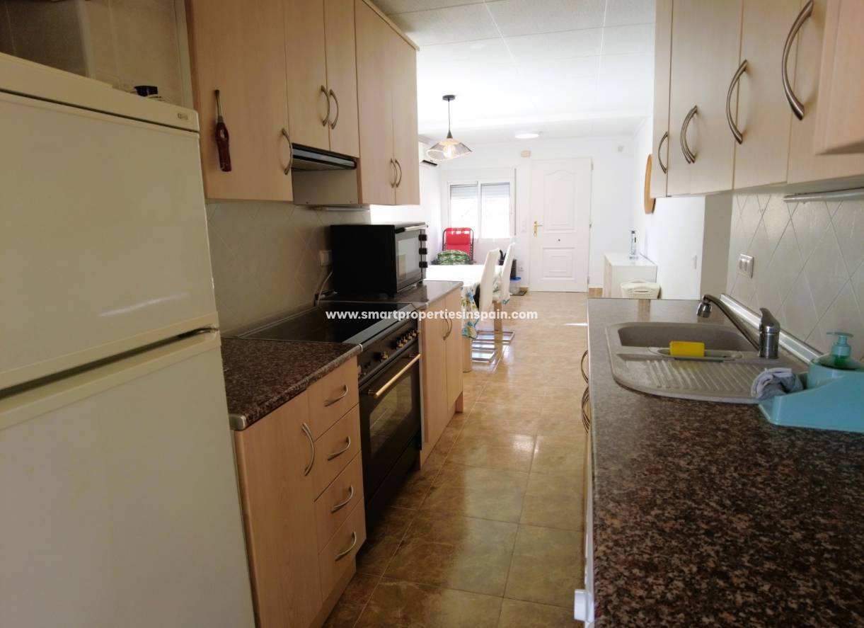 Wederverkoop - Detached Villa - La Marina - Urbanización La Marina