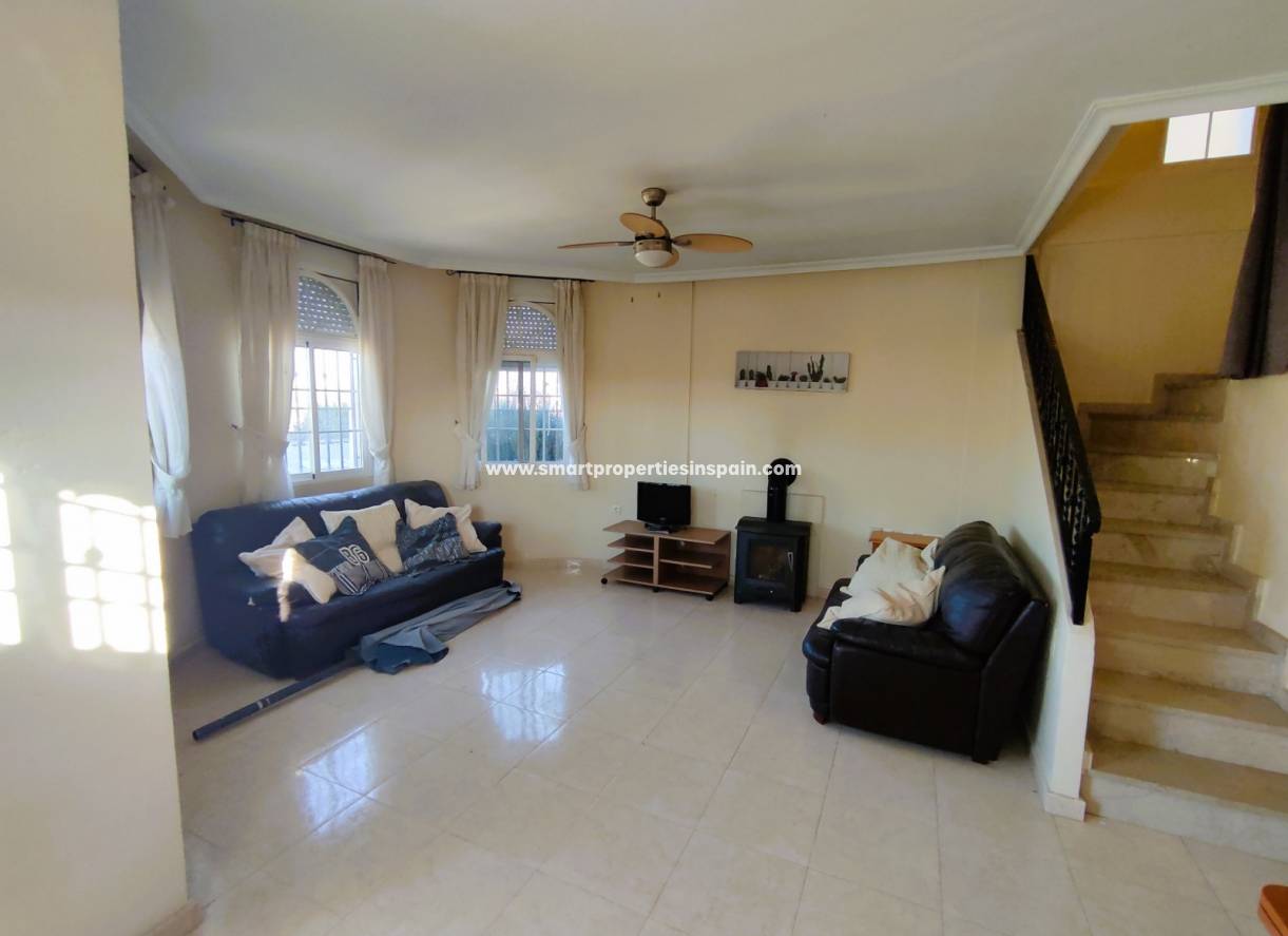 Wederverkoop - Detached Villa - La Marina - Urbanización La Marina