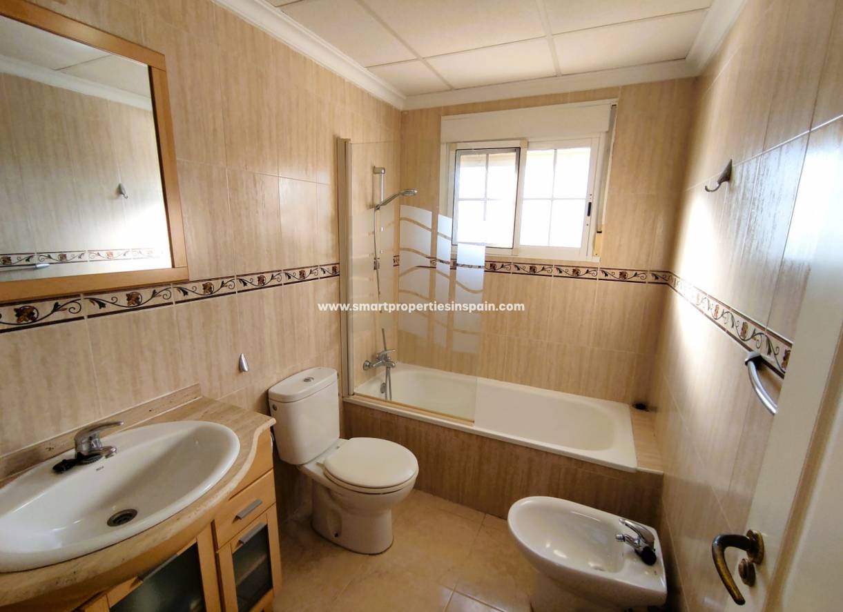 Wederverkoop - Detached Villa - La Marina - Urbanización La Marina