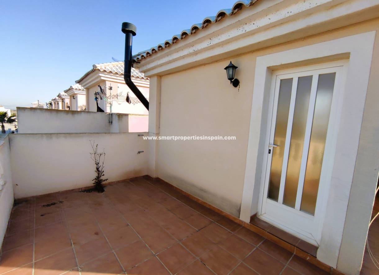 Wederverkoop - Detached Villa - La Marina - Urbanización La Marina