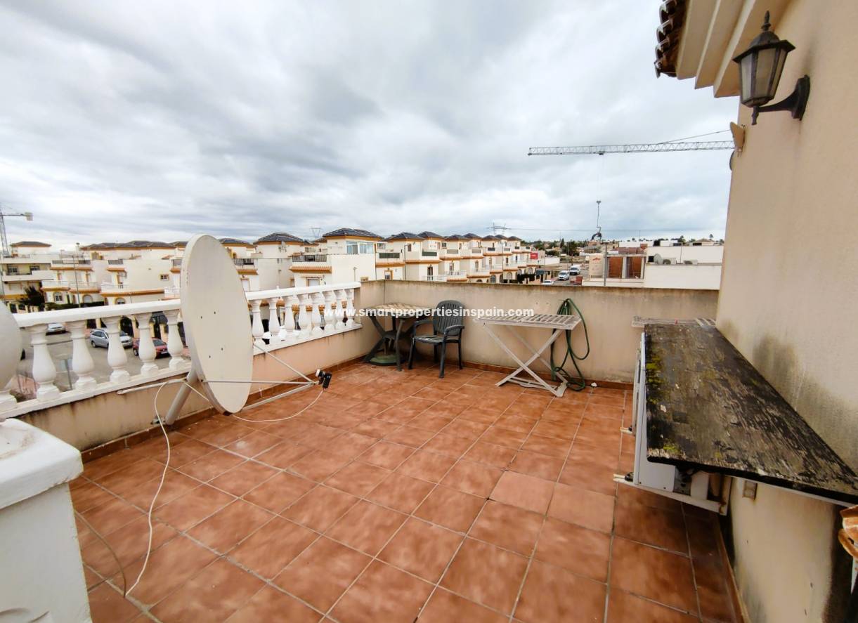 Wederverkoop - Detached Villa - La Marina - Urbanización La Marina