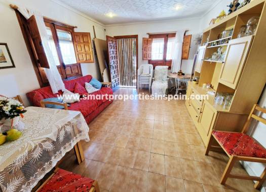 Wederverkoop - Detached Villa - La Marina - Urbanización La Marina
