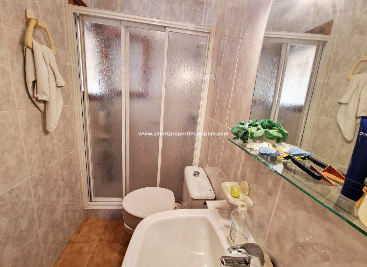 Wederverkoop - Detached Villa - La Marina - Urbanización La Marina