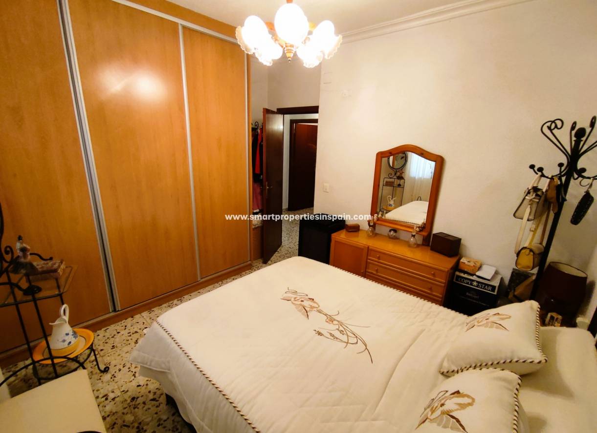 Wederverkoop - Detached Villa - La Marina - Urbanización La Marina