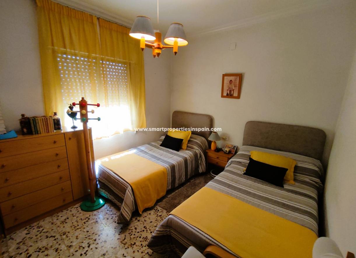 Wederverkoop - Detached Villa - La Marina - Urbanización La Marina