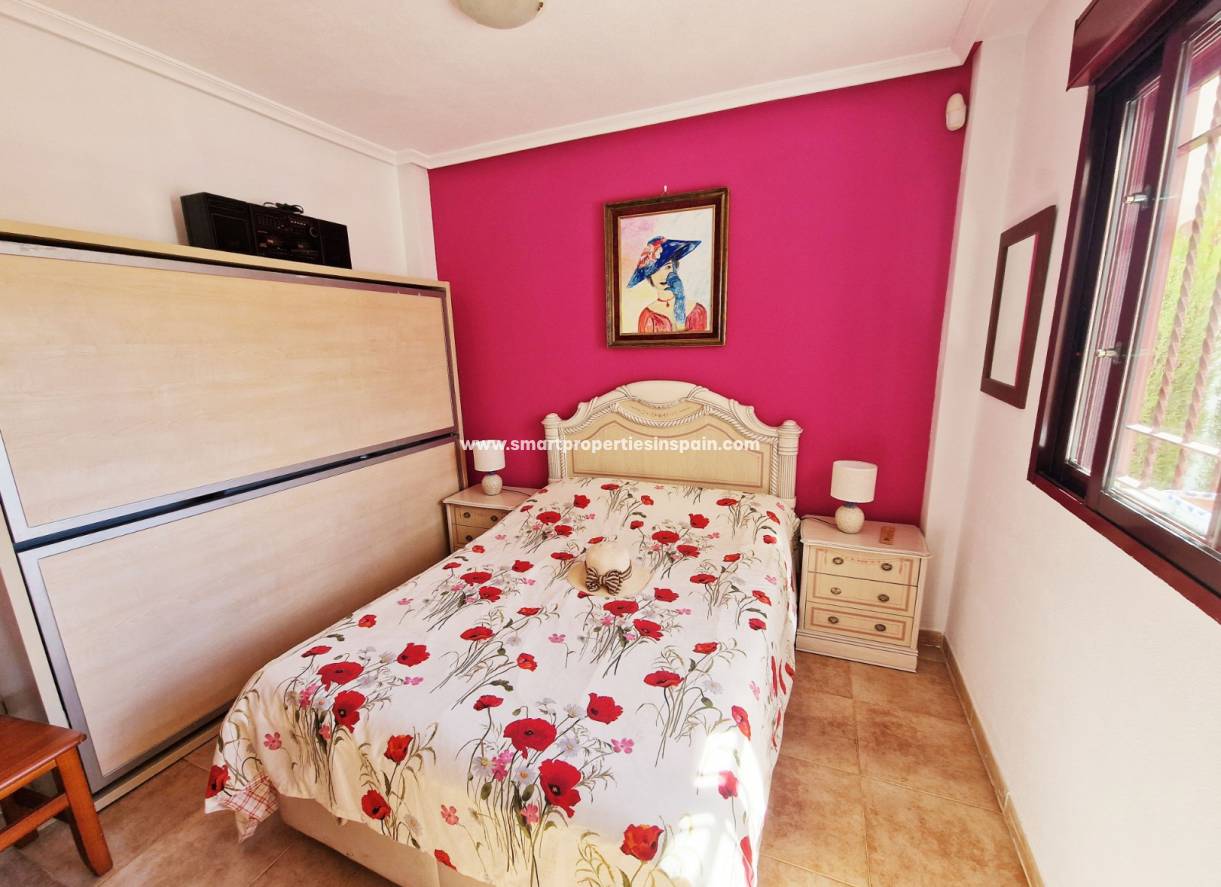 Wederverkoop - Detached Villa - La Marina - Urbanización La Marina