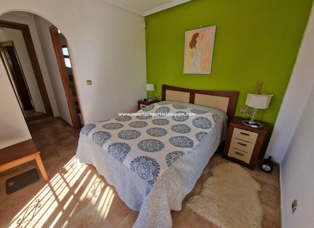 Wederverkoop - Detached Villa - La Marina - Urbanización La Marina