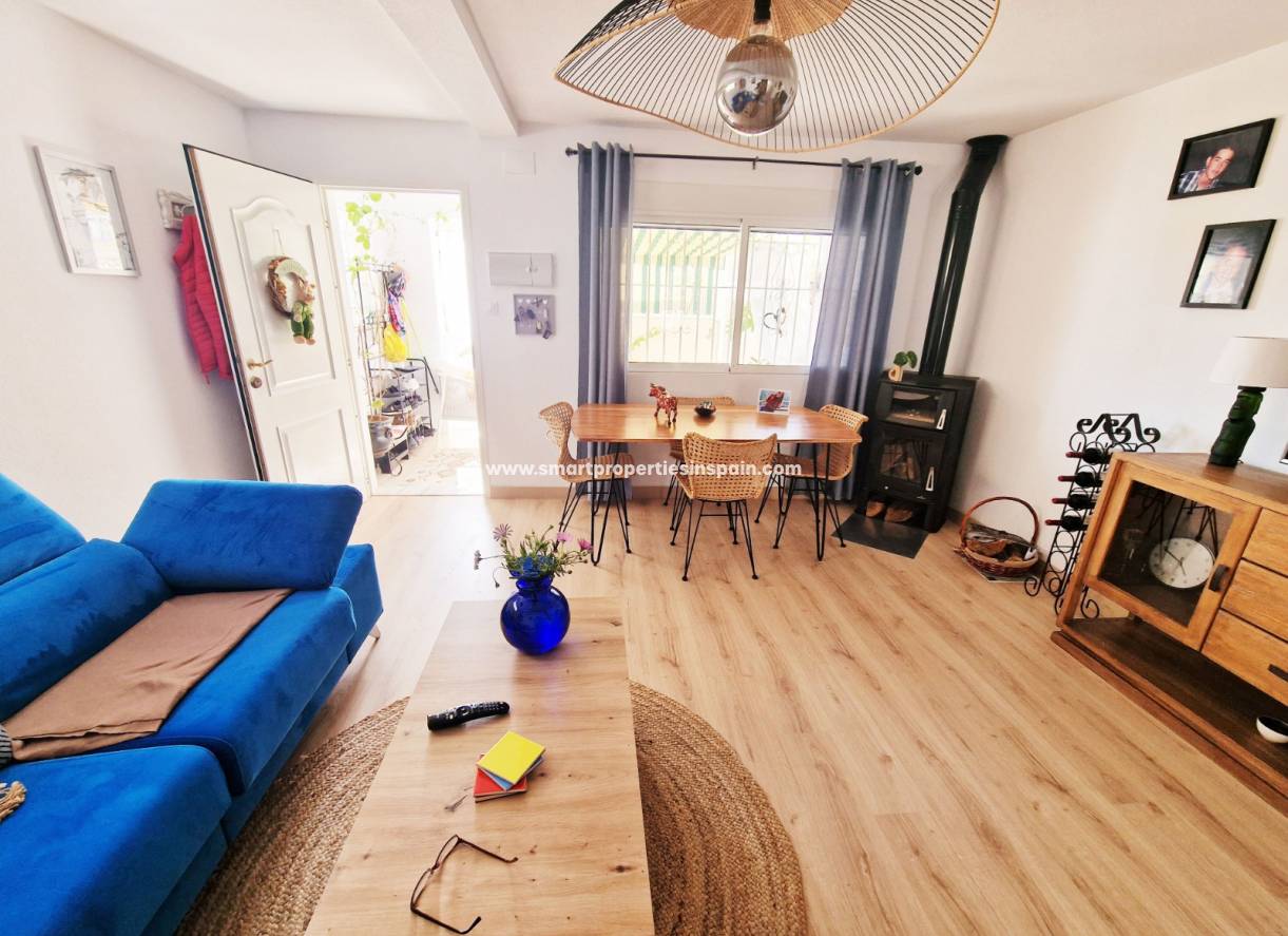 Wederverkoop - Detached Villa - La Marina - Urbanización La Marina