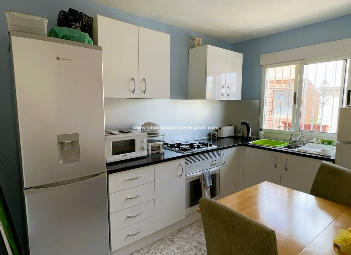 Wederverkoop - Detached Villa - La Marina - Urbanización La Marina