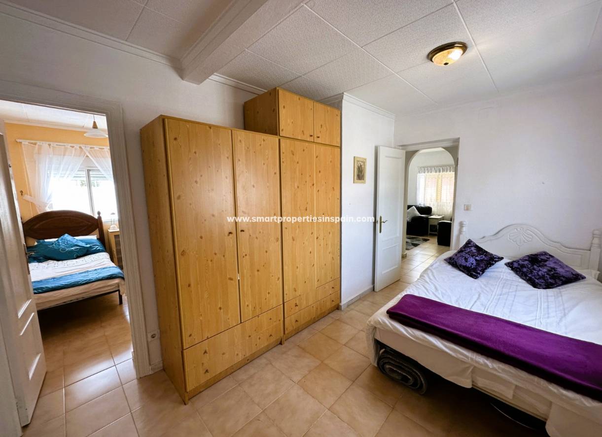 Wederverkoop - Detached Villa - La Marina - Urbanización La Marina