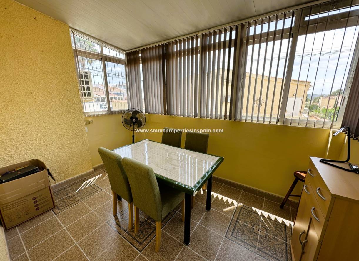 Wederverkoop - Detached Villa - La Marina - Urbanización La Marina
