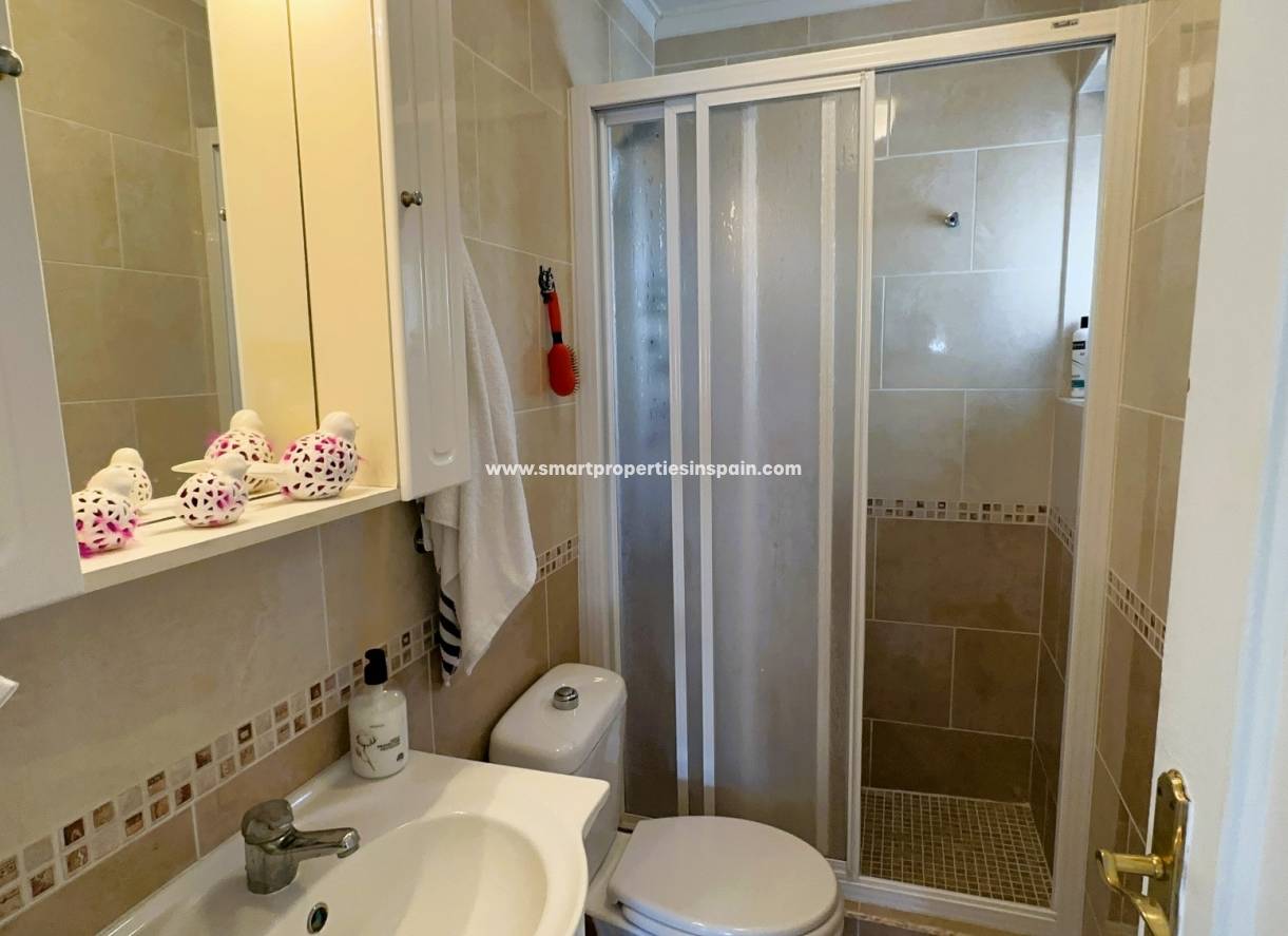 Wederverkoop - Detached Villa - La Marina - Urbanización La Marina