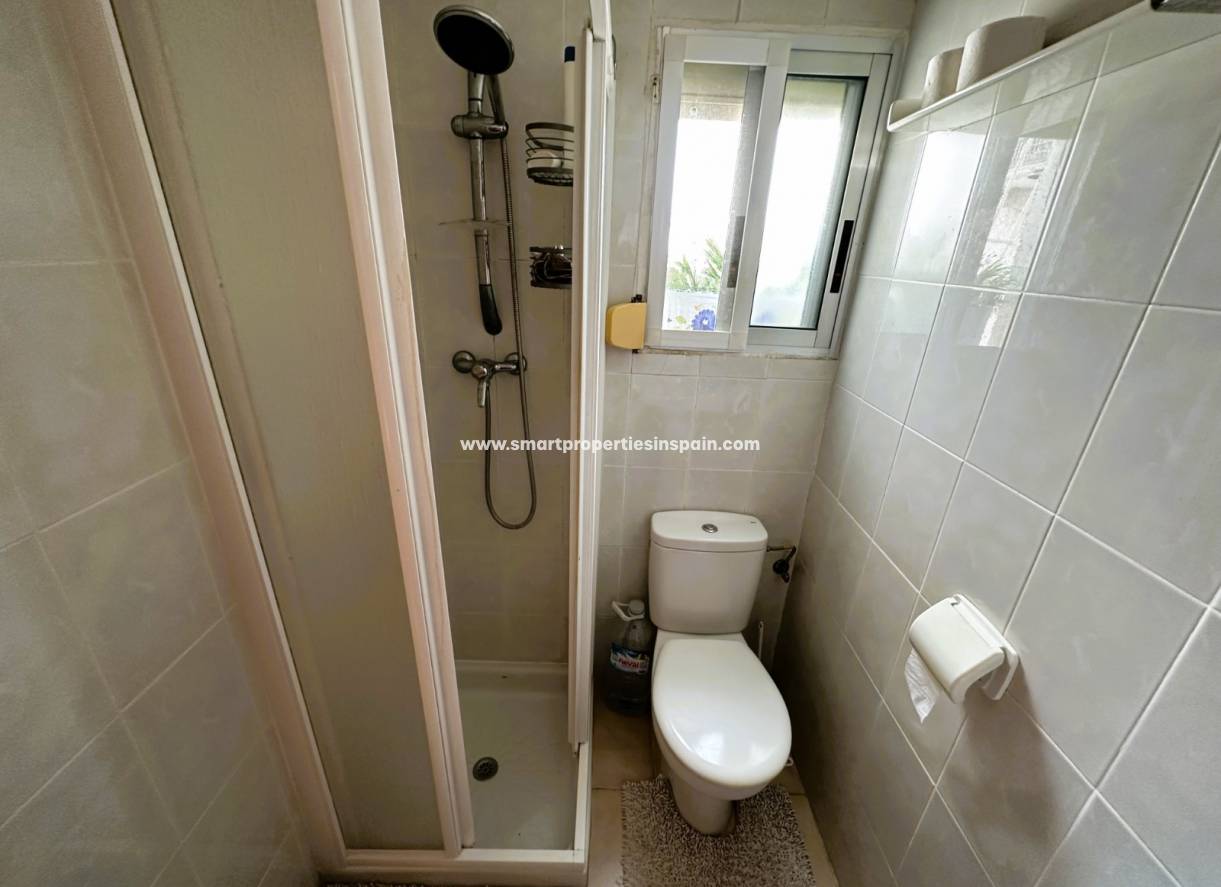 Wederverkoop - Detached Villa - La Marina - Urbanización La Marina