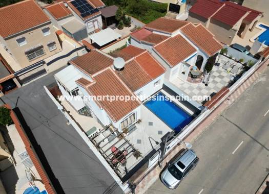Wederverkoop - Detached Villa - La Marina - Urbanización La Marina