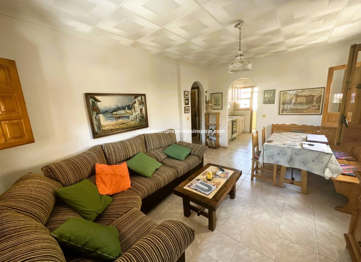 Wederverkoop - Detached Villa - La Marina - Urbanización La Marina