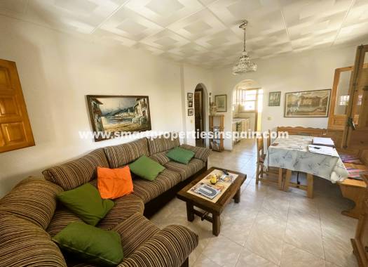 Wederverkoop - Detached Villa - La Marina - Urbanización La Marina