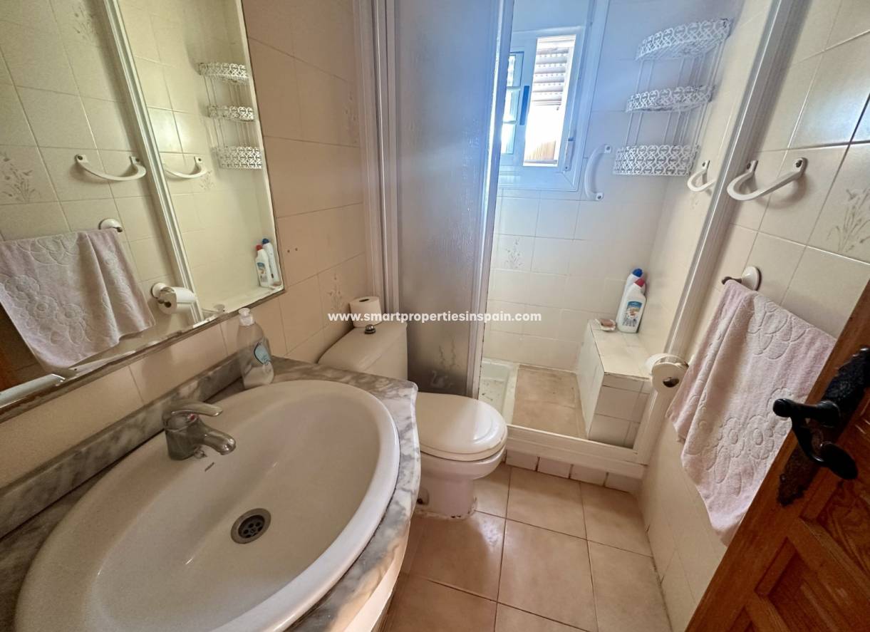 Wederverkoop - Detached Villa - La Marina - Urbanización La Marina