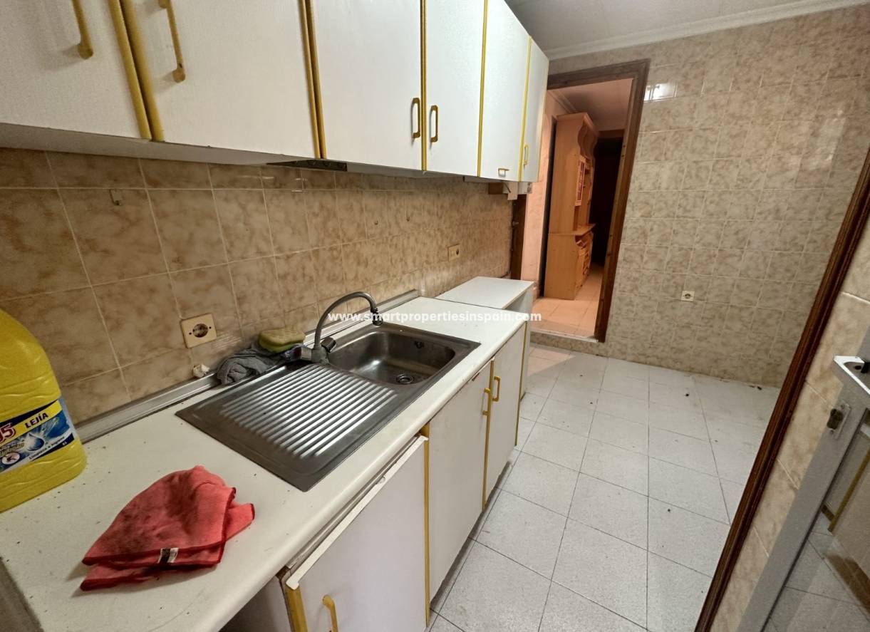 Wederverkoop - Detached Villa - La Marina - Urbanización La Marina