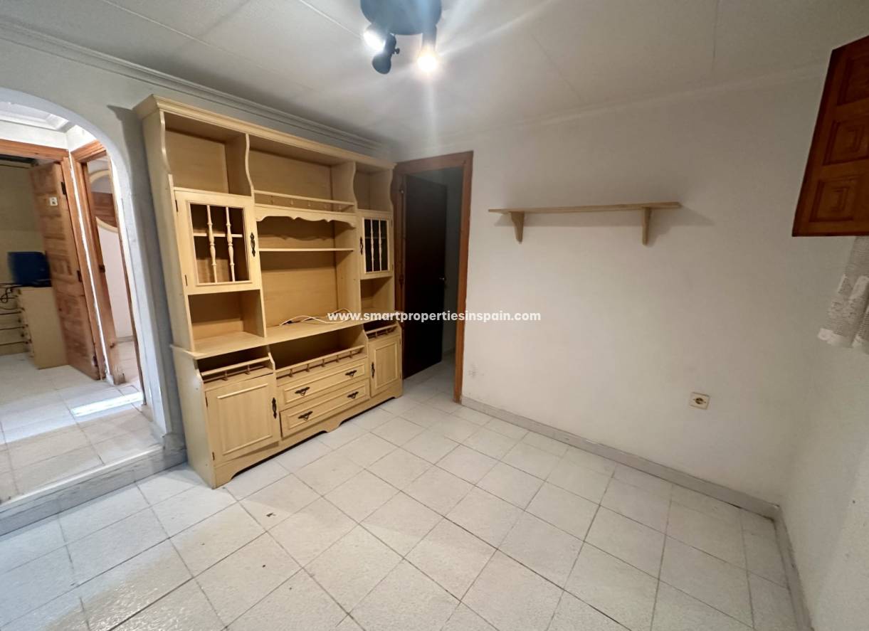 Wederverkoop - Detached Villa - La Marina - Urbanización La Marina