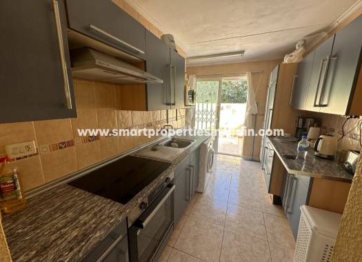 Wederverkoop - Detached Villa - La Marina - Urbanización La Marina