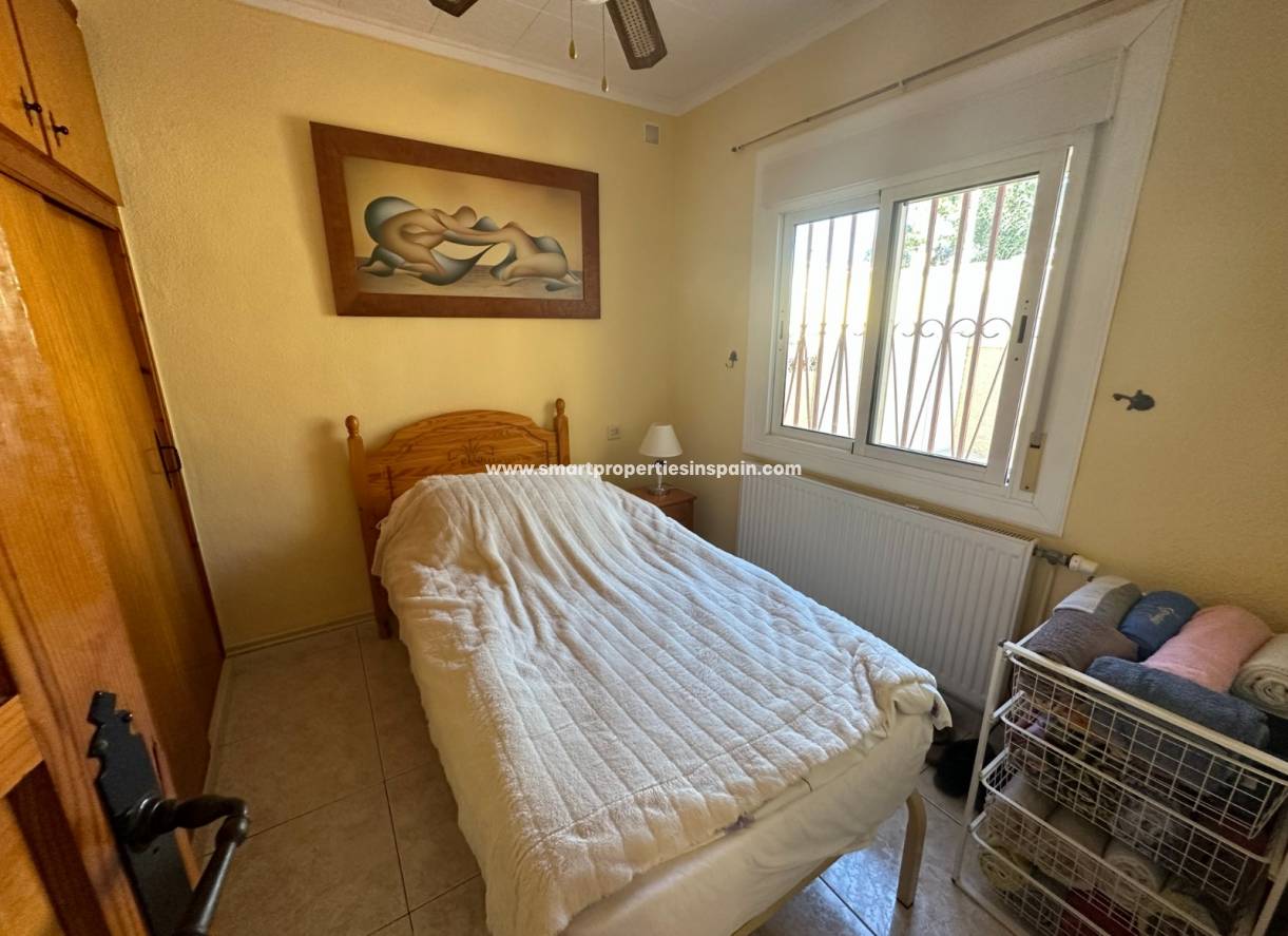 Wederverkoop - Detached Villa - La Marina - Urbanización La Marina