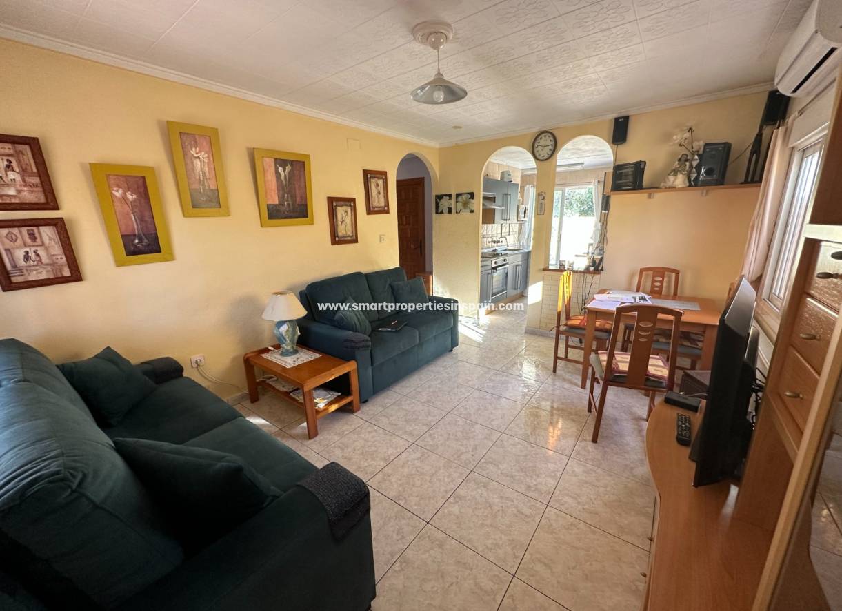 Wederverkoop - Detached Villa - La Marina - Urbanización La Marina