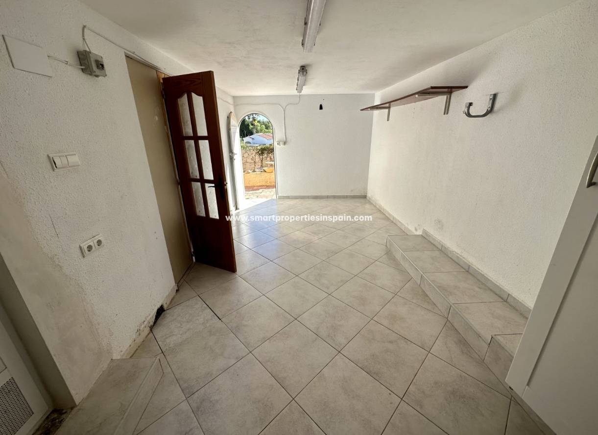 Wederverkoop - Detached Villa - La Marina - Urbanización La Marina