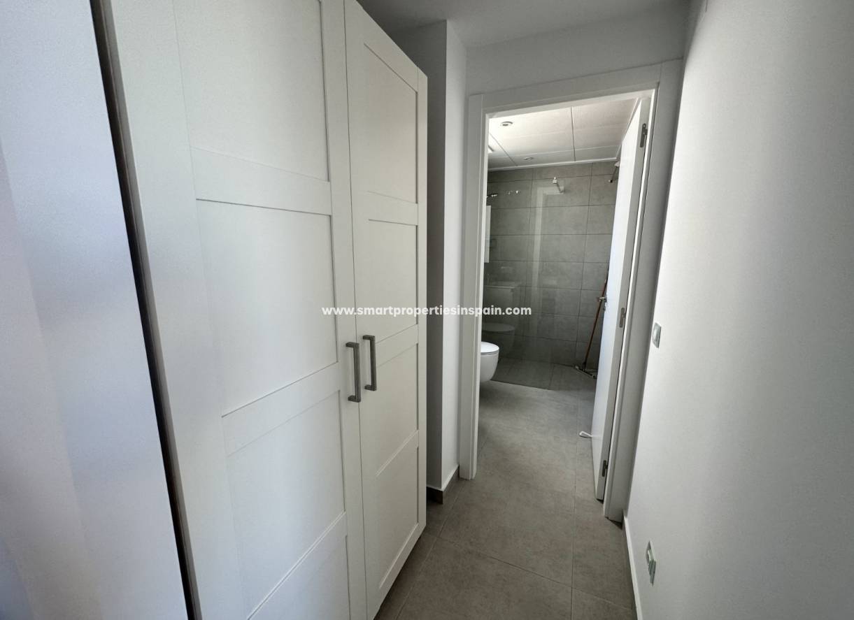 Wederverkoop - Detached Villa - La Marina - Urbanización La Marina