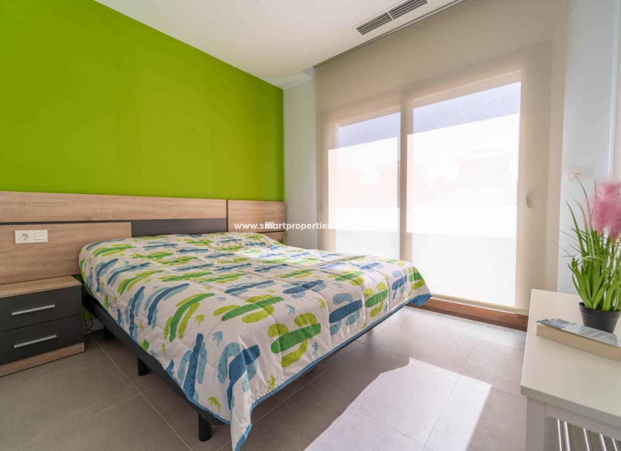 Wederverkoop - Detached Villa - La Marina - Urbanización La Marina