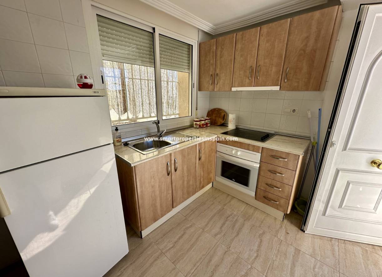 Wederverkoop - Detached Villa - La Marina - Urbanización La Marina