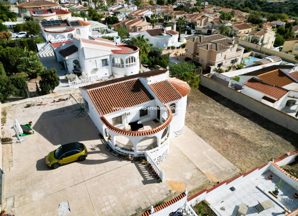 Wederverkoop - Detached Villa - La Marina - Urbanización La Marina