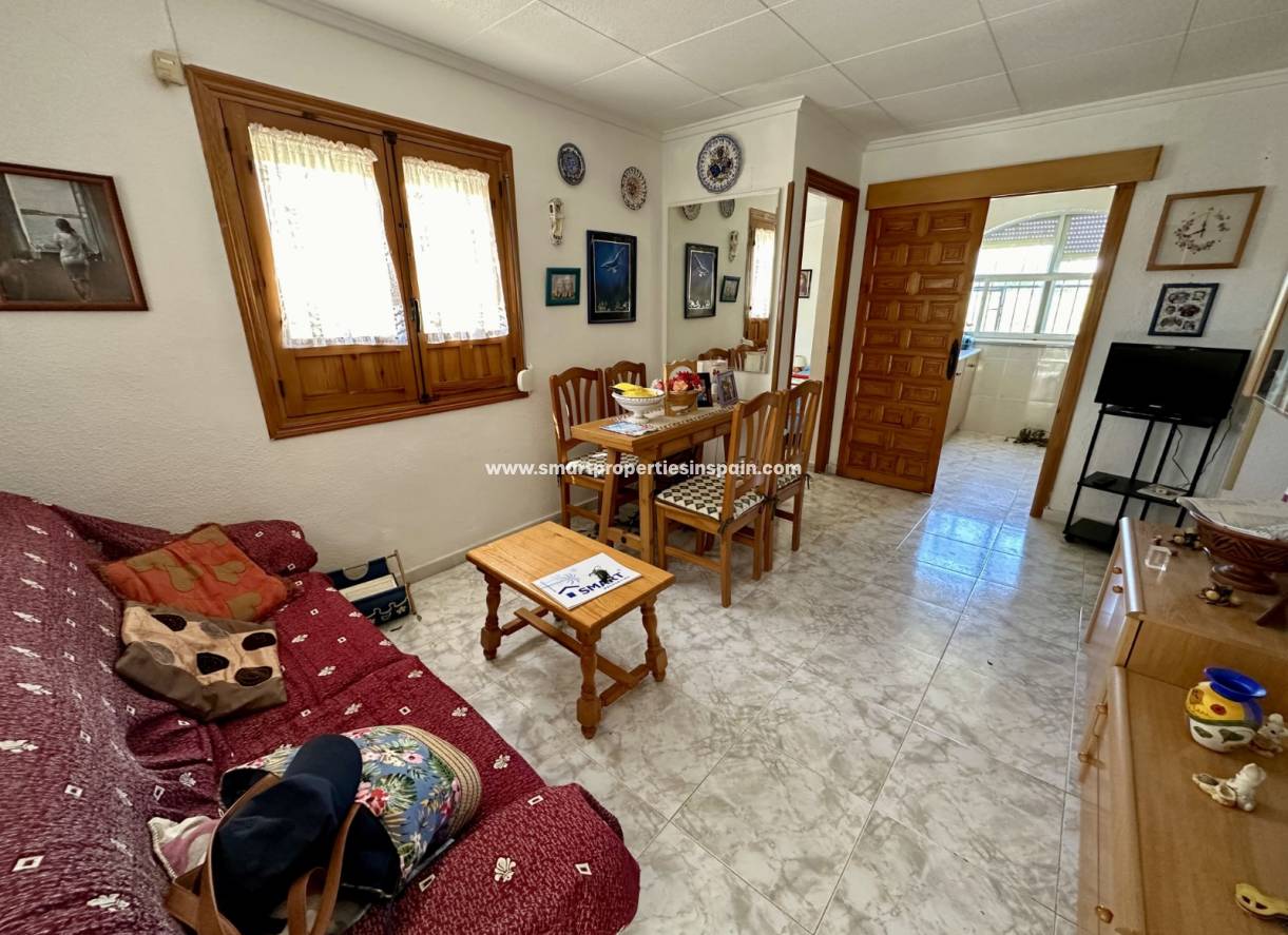 Wederverkoop - Detached Villa - La Marina - Urbanización La Marina