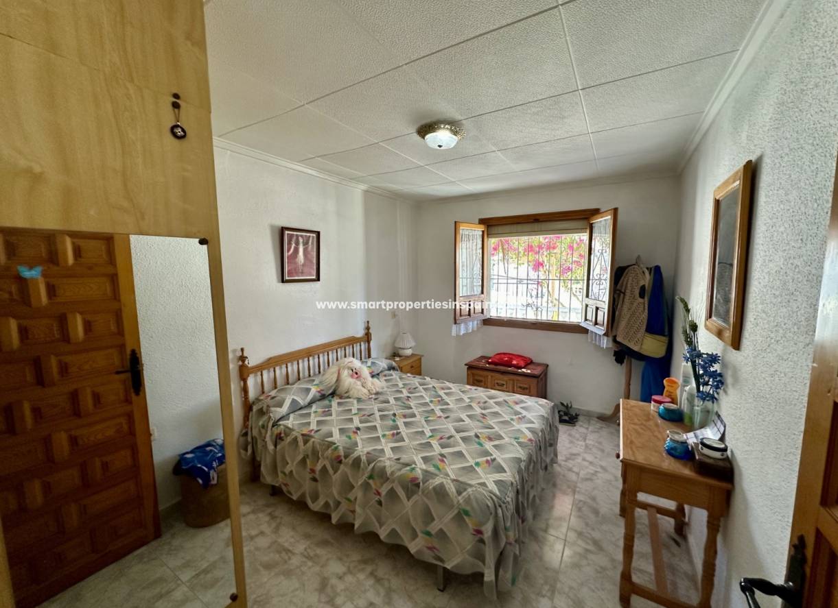 Wederverkoop - Detached Villa - La Marina - Urbanización La Marina