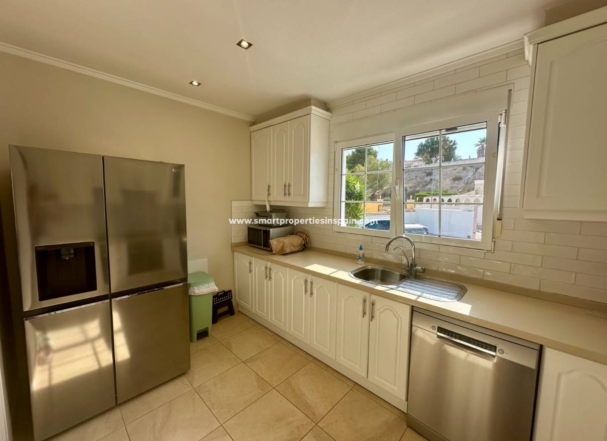 Wederverkoop - Detached Villa - La Marina - Urbanización La Marina