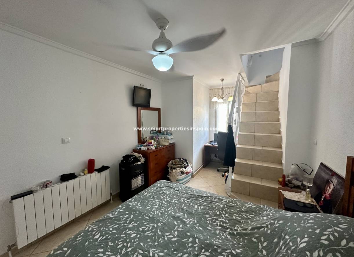 Wederverkoop - Detached Villa - La Marina - Urbanización La Marina